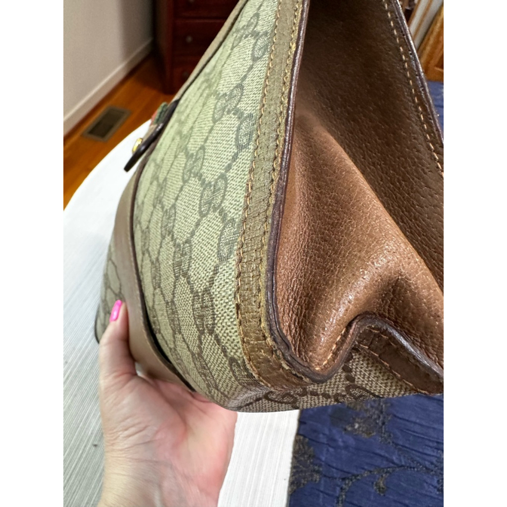 Gucci Beige Brown Coated Canvas Medium Clutch - Picture 6 of 14